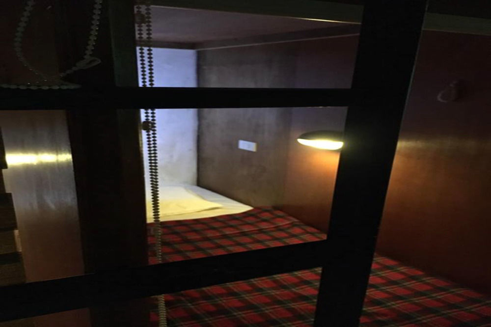 Wire Hostel Patong Εξωτερικό φωτογραφία