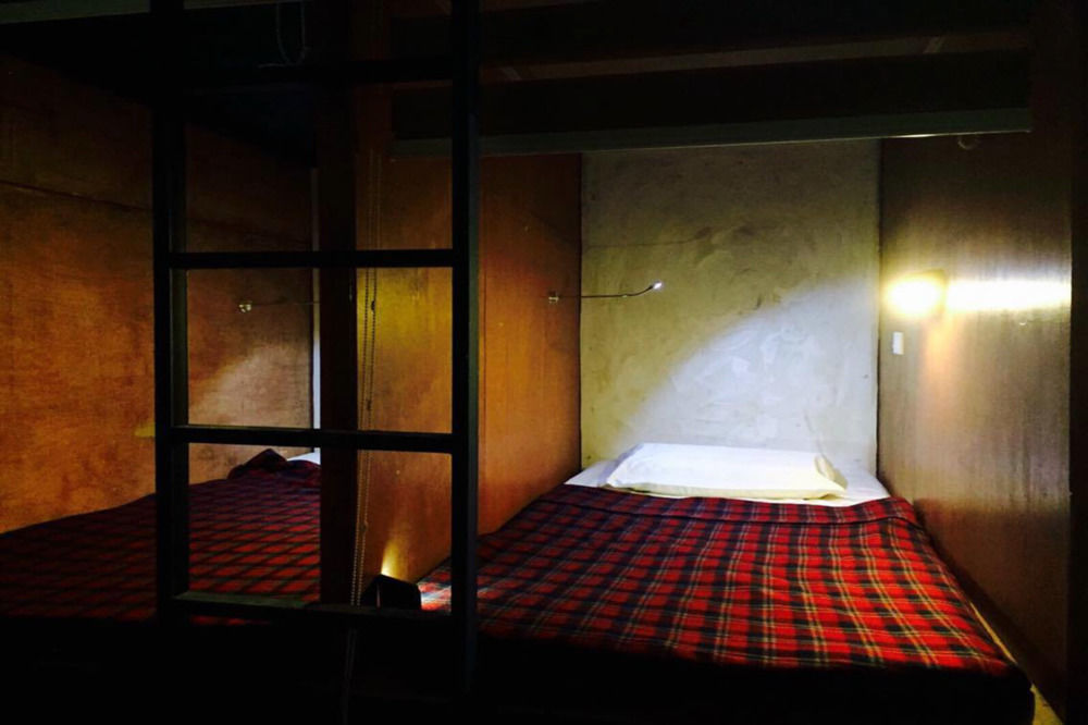 Wire Hostel Patong Εξωτερικό φωτογραφία
