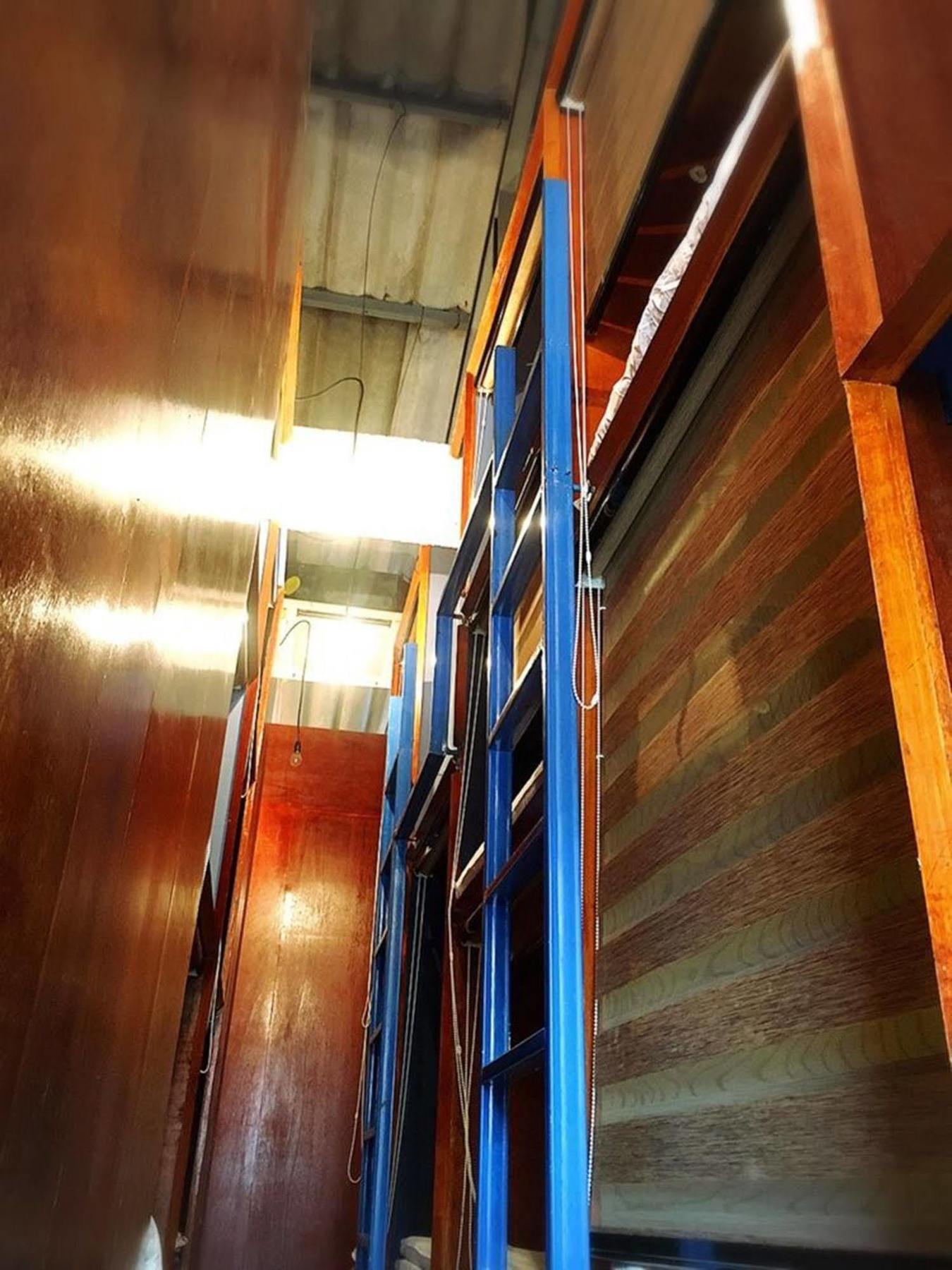 Wire Hostel Patong Εξωτερικό φωτογραφία